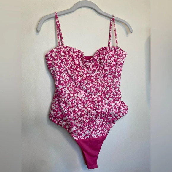 NWT Zara|| Pink Floral Corset Bodysuit, size medium adjustable straps,Sp… - Picture 2 of 14